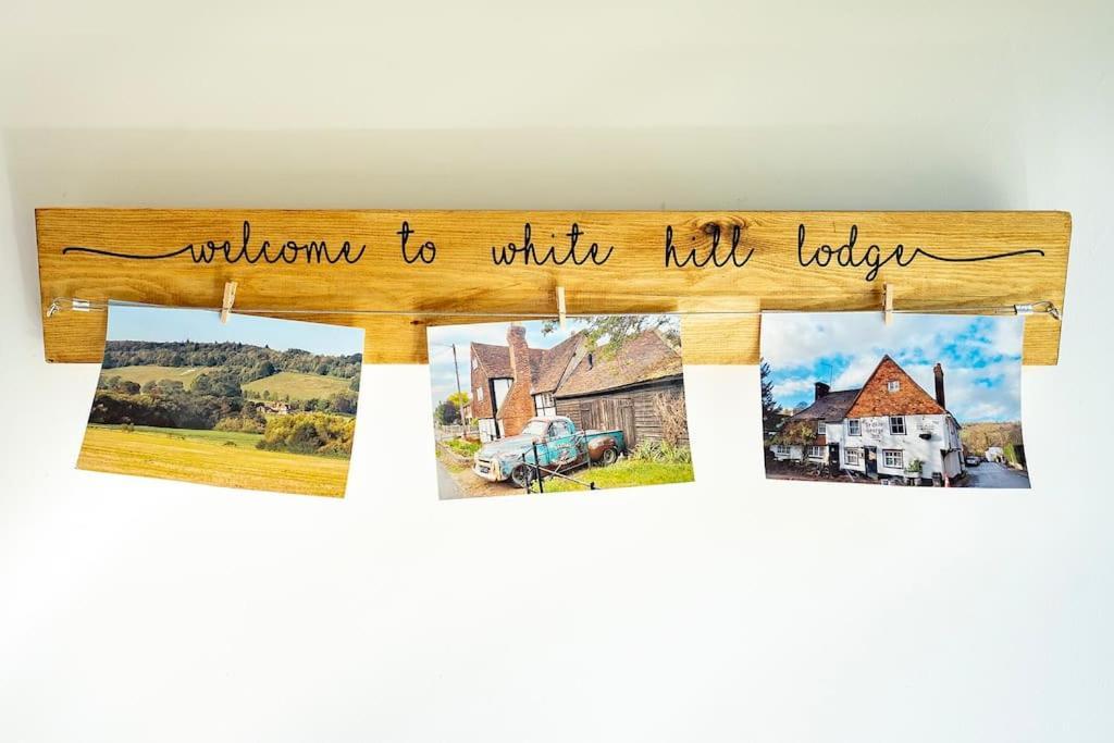 White Hill Lodge - Rustic Cabin Set In A Stunning Meadow Sevenoaks Eksteriør billede